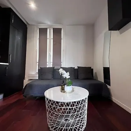 Charmant Studio For 3 Au Coeur De Paris
